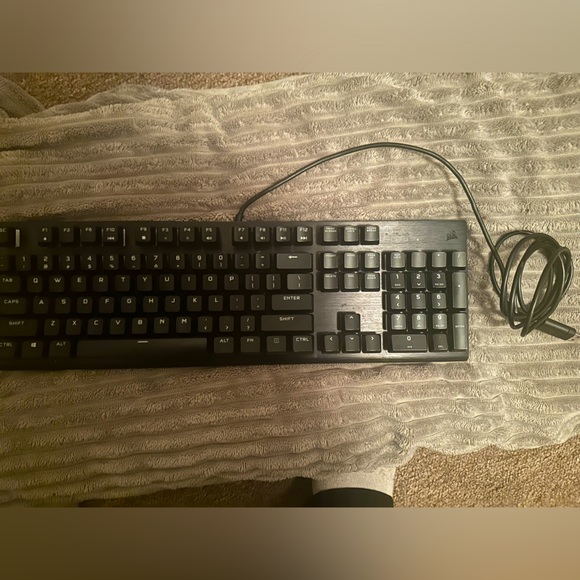 The keyboard was used once for work, it is a USB keyboard and model: RGP0110 - Picture 1 of 1